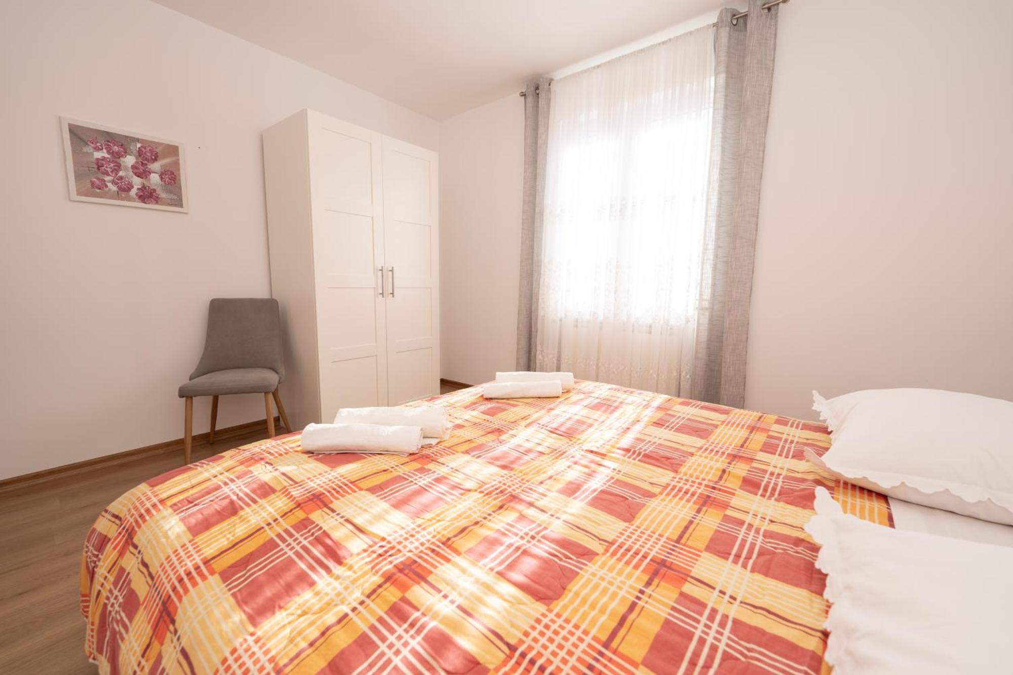 נובליה Apartments Biserka חדר תמונה