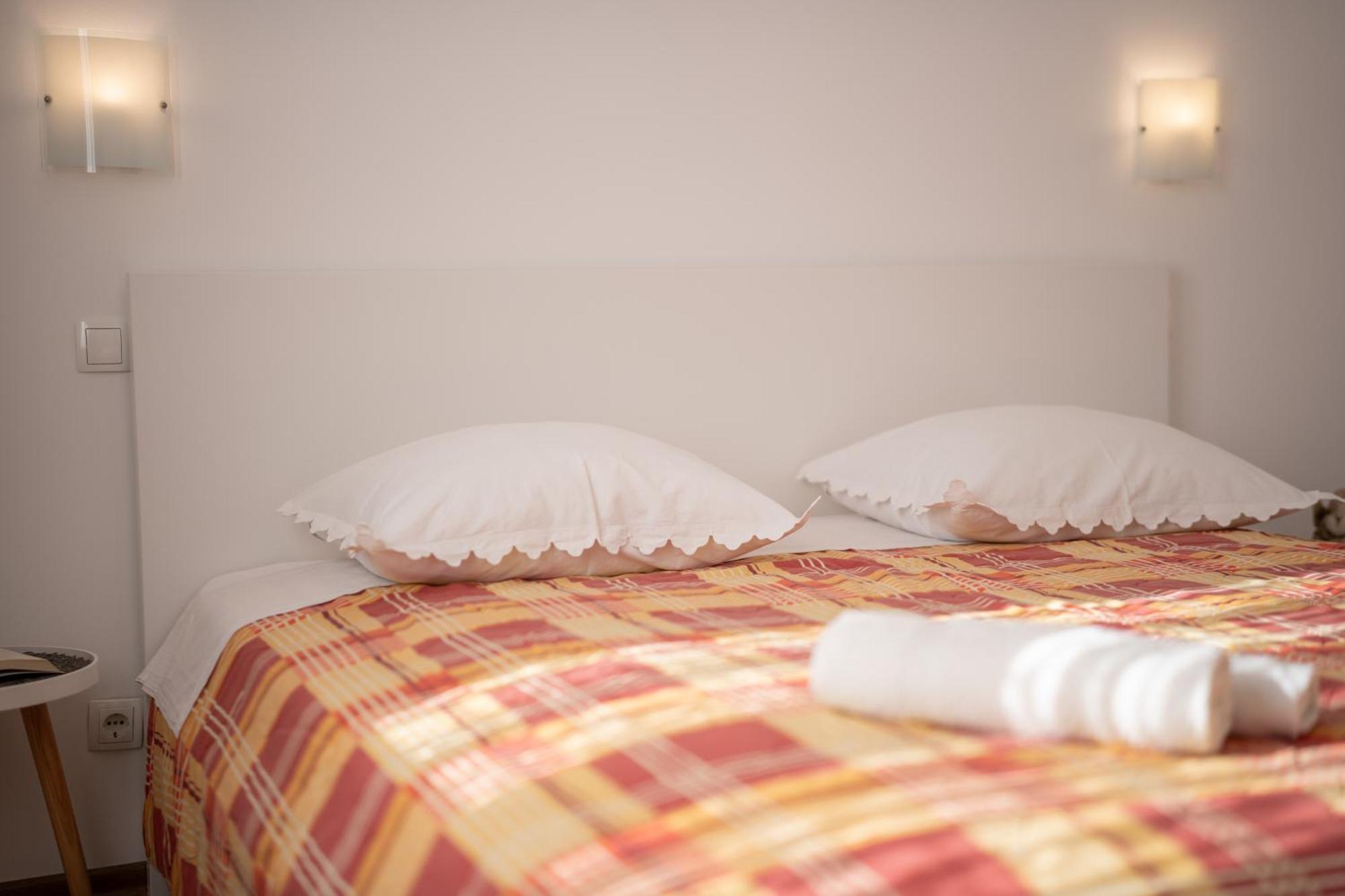 נובליה Apartments Biserka חדר תמונה